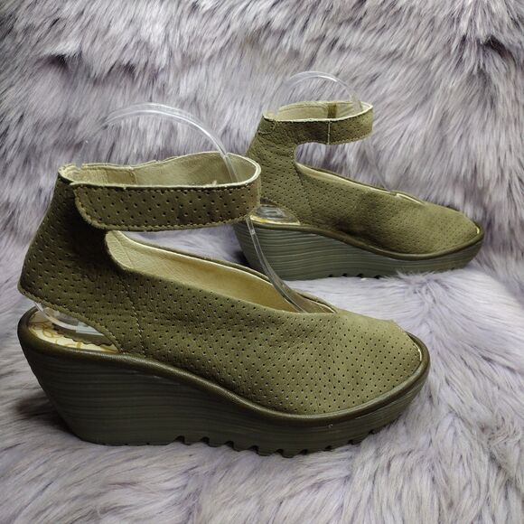 Fly London Leather Yala Wedge Peep Toe Perforated Sandals EU 37 US 6/6.5 Green - Picture 2 of 10